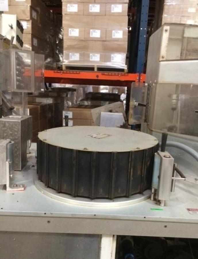 Used Jones Pouch King Form/Fill/Seal Machine