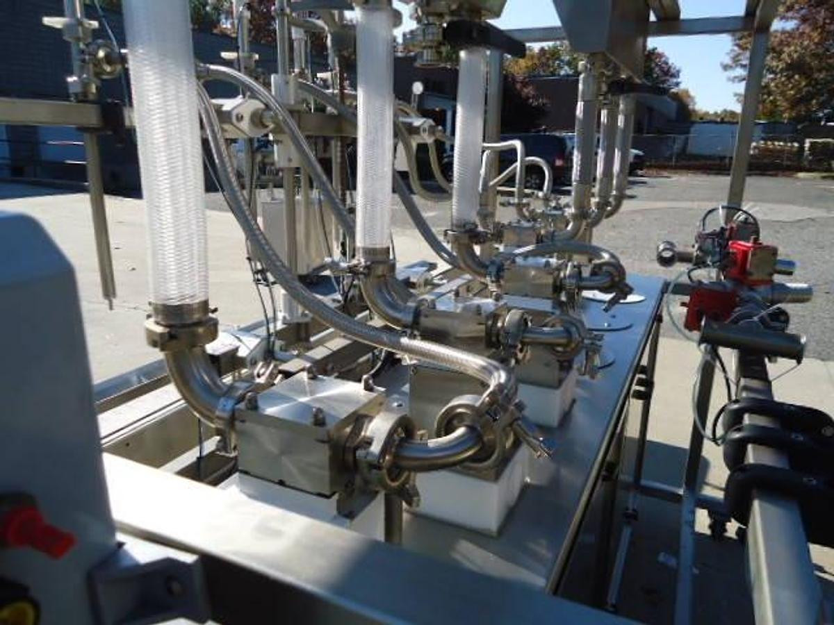 Used Inline Filling Systems Servo positive displacement filling machine