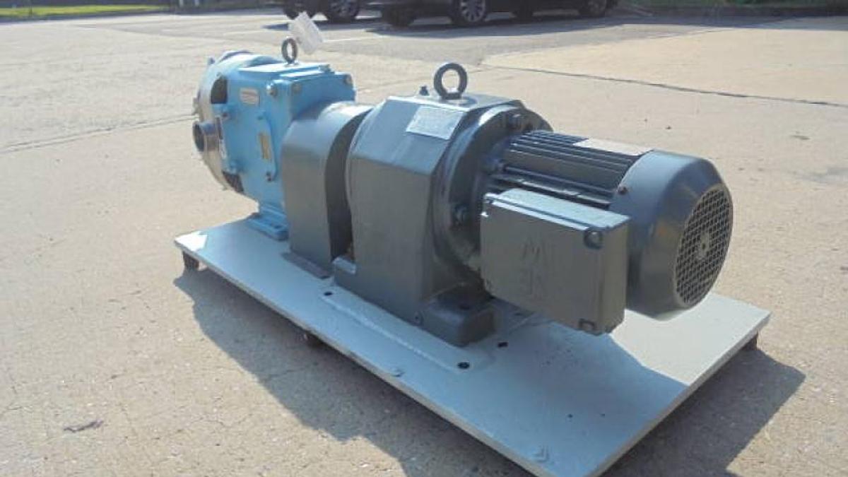 Used Waukesha 60U1 Stainless Steel Positive Displacement Pump, 5 HP