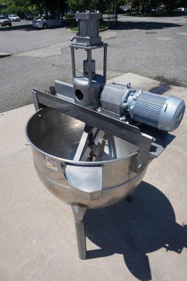 Used 200 Gallon Hamilton Stainless Steel Mixing Kettle, 125 PSI Jacket