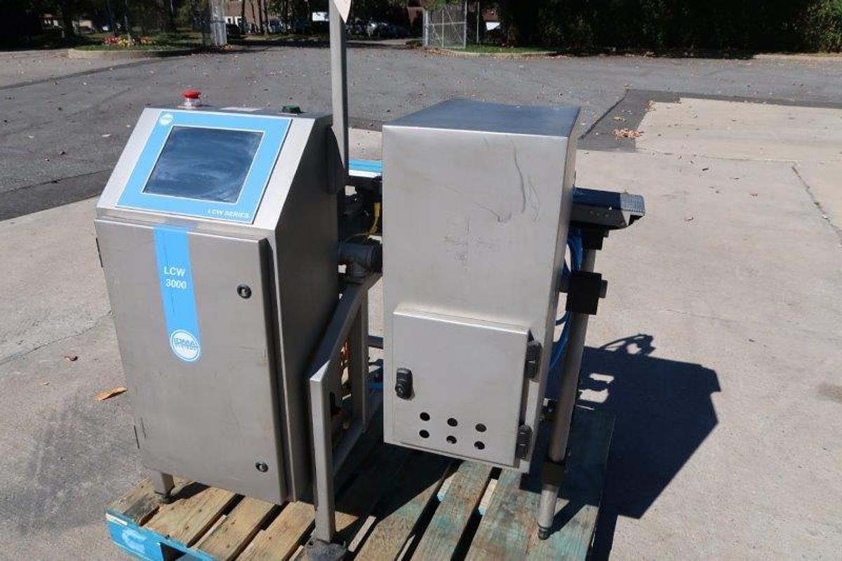 Used Loma LCW 3000 Inline Checkweigher, w/ Reject