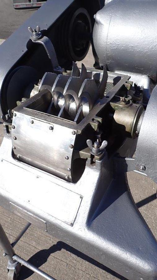 Used Fitzpatrick D6 Comminutor/Pulverizer, Pan Feed