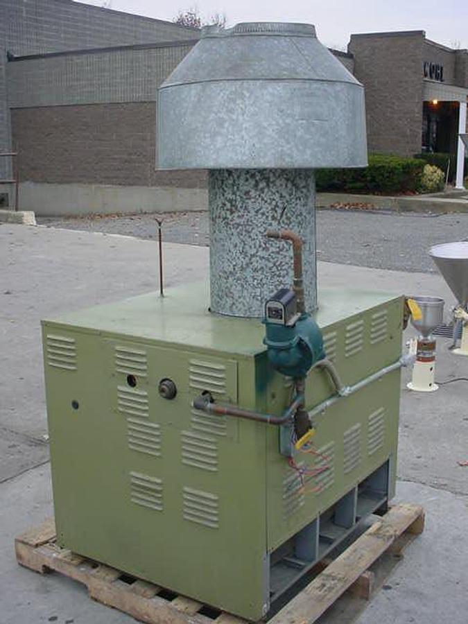 Used Raytherm Hot Water Boiler, Natural Gas