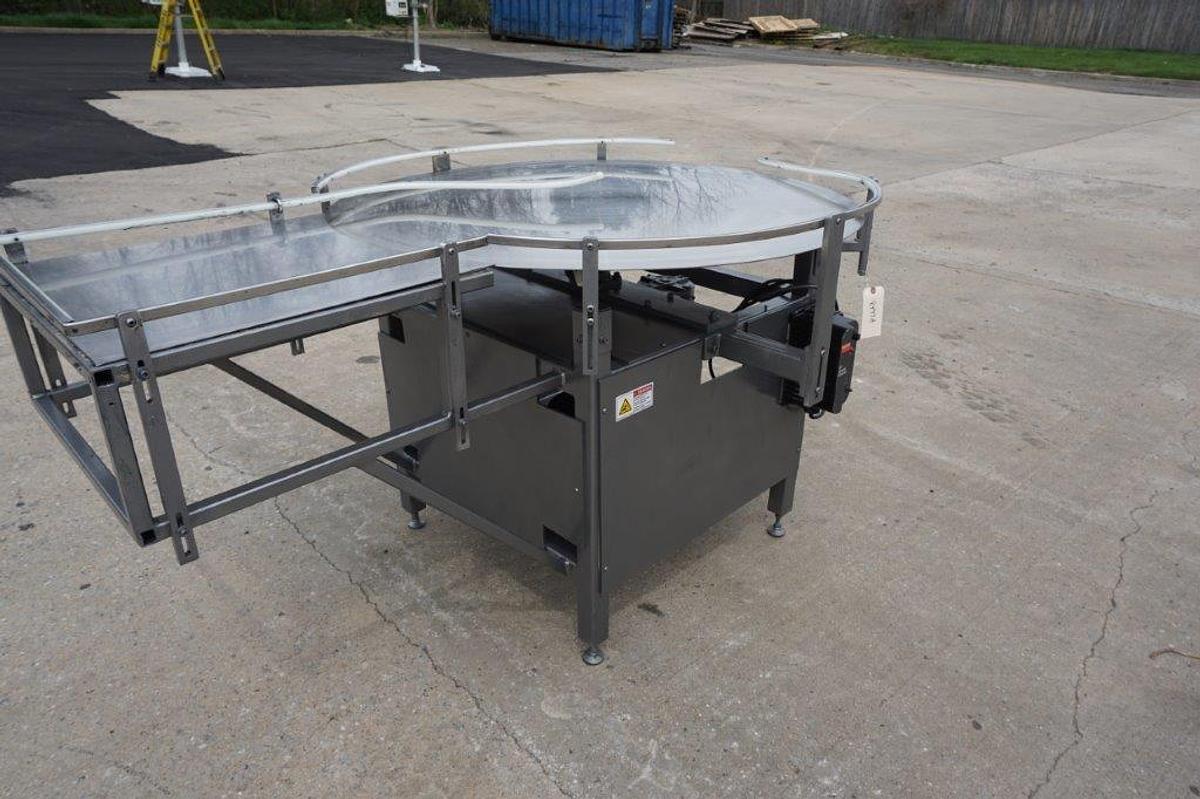 Used 48 In. Diameter Rotary Unscrambling/Accumulating Table