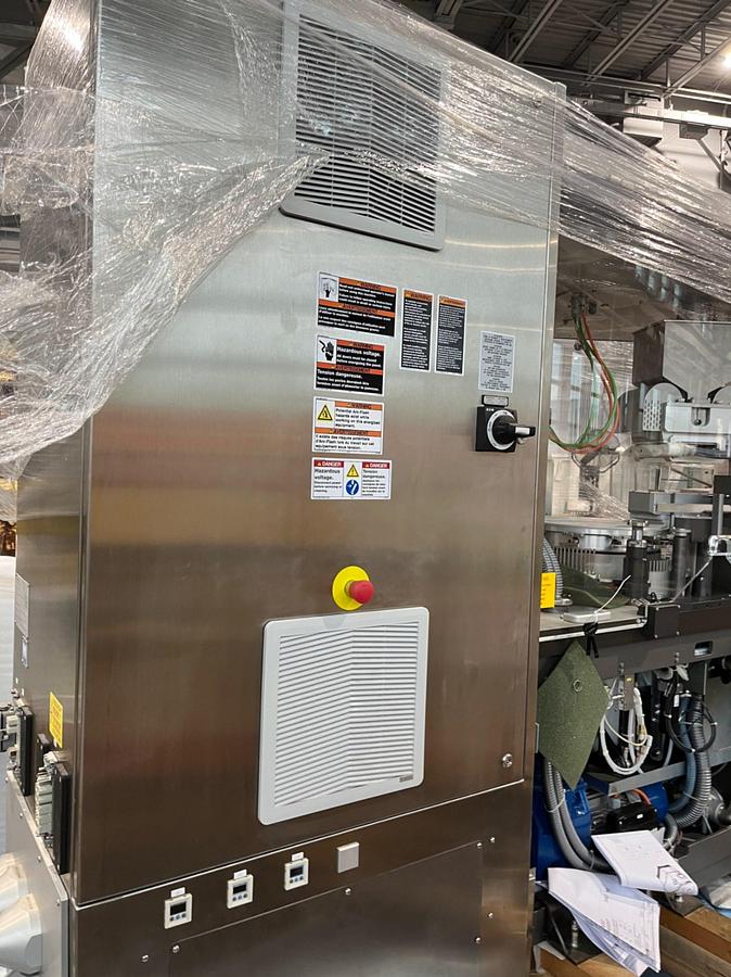 Used IMA S.p.A. Adapta Model 200 Automatic Hard-Capsule Filling Machine