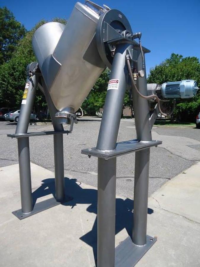 Used 10 Cu.ft. Patterson Kelley Stainless Steel “Liquid-Solids” “V” Blender-