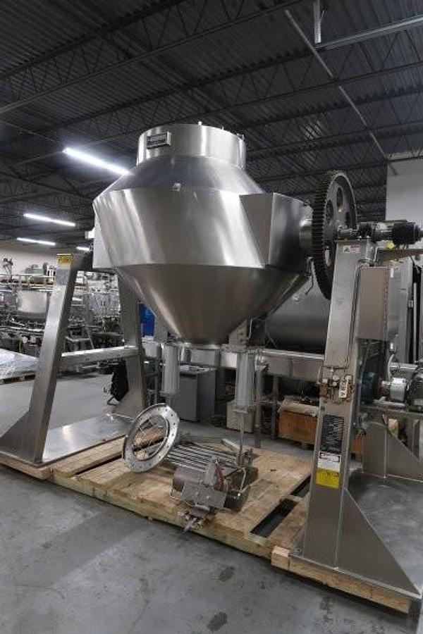Used Gemco 50 Cu. Ft. Stainless Slant Cone Blender, Auto Unloading