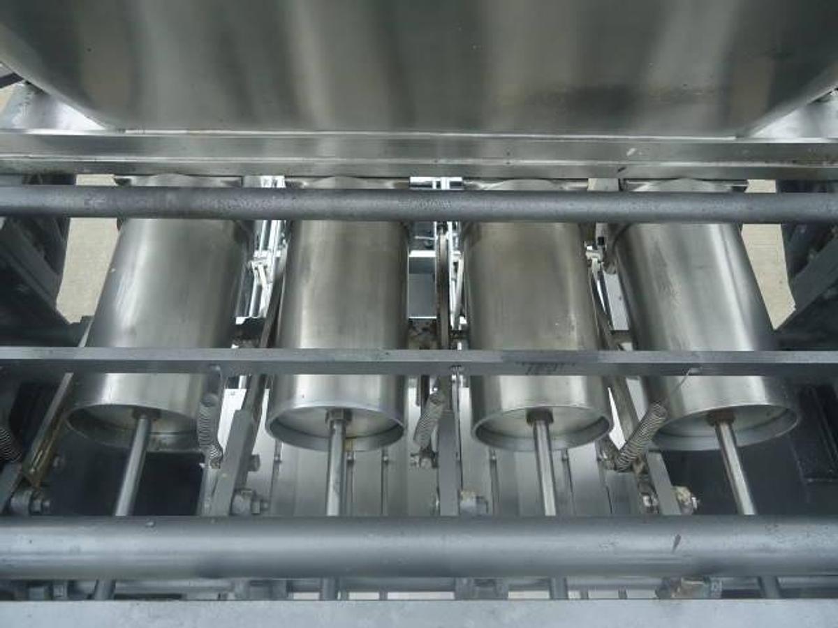 Used Cherry Burrell Four Piston Automatic Filler, Gallon Size Pistons