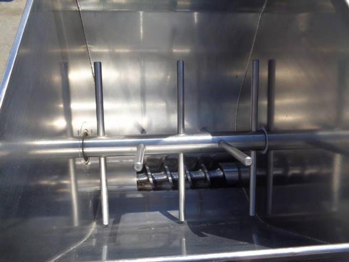 Used La Monferrina P6 Pasta Mixer/Extruder w/dies and Ravioli Attachments