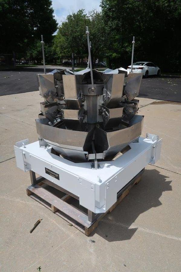 Used Yamato “Dataweigh” Eight Head Rotary Scale Model ADW-508SNX