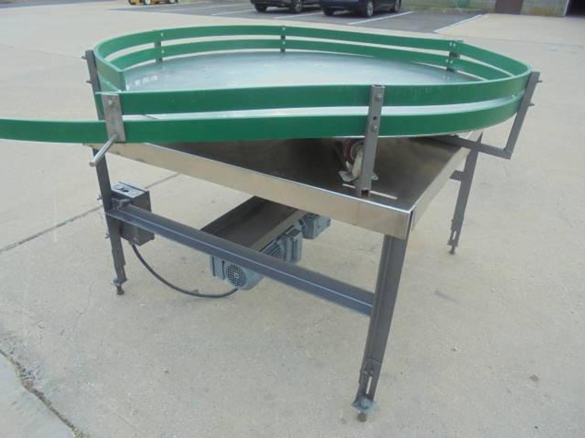 Used 60 In. Diameter Rotary Unscrambling/Accumulating Table