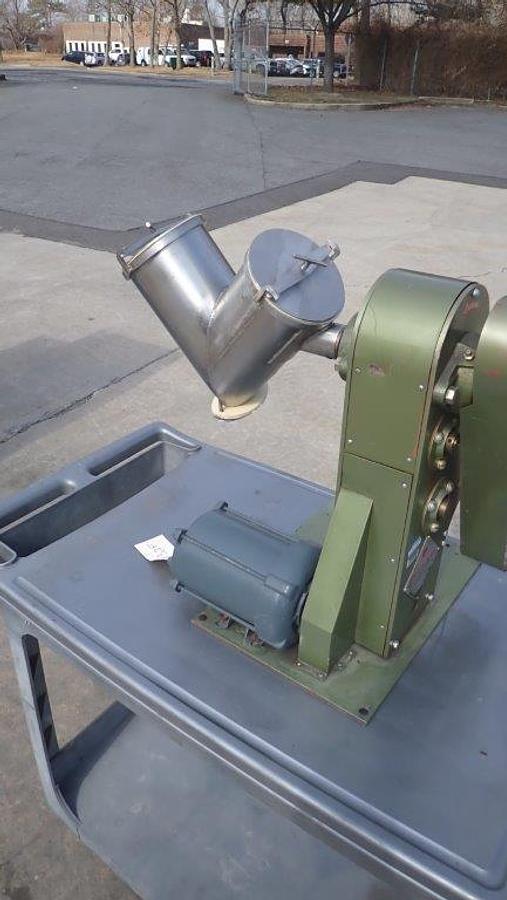 Used Patterson Kelley 8 Quart SS Twin Shell Tumbling Blender