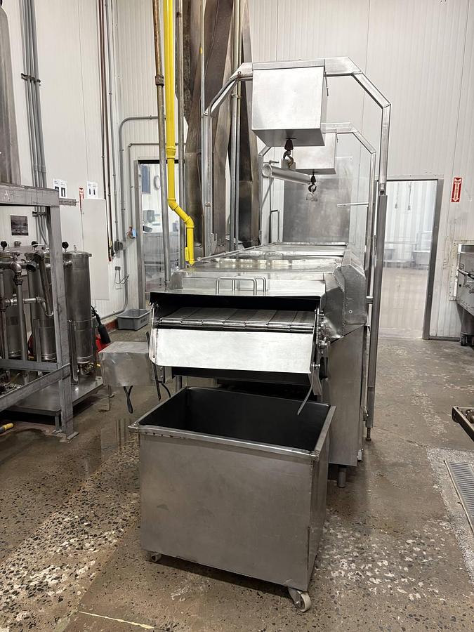 Used Heat & Control 12-24 SS Continuous Gas Fryer