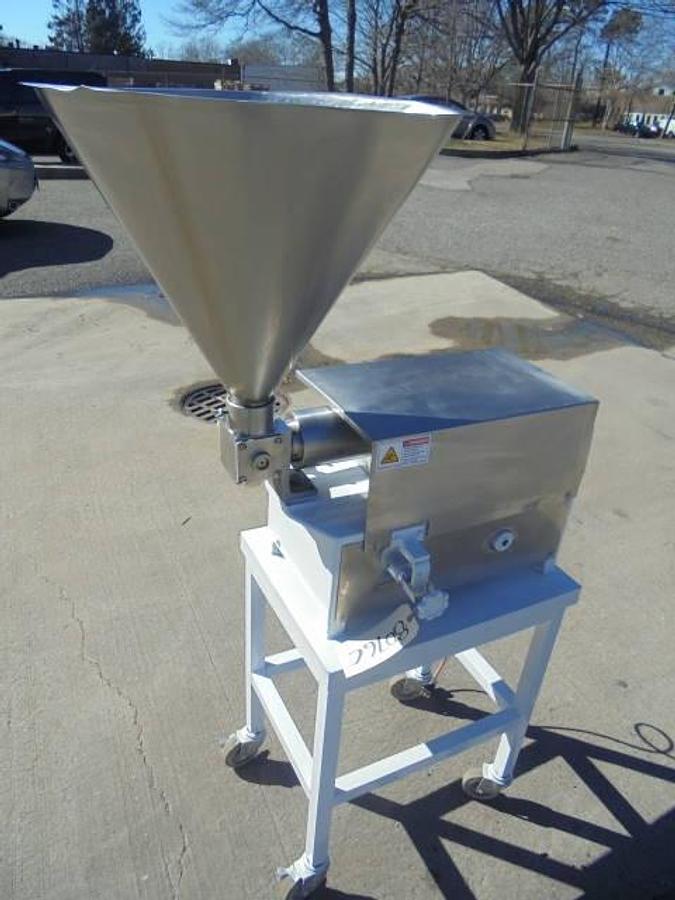 Used Simplex Single Piston Filler, Electric