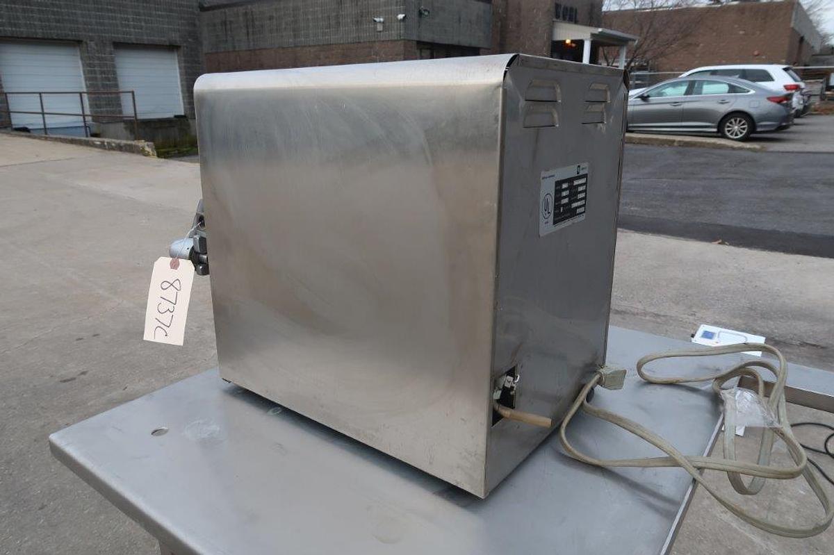 Used Amsco Tabletop Autoclave, Single Phase Electrics