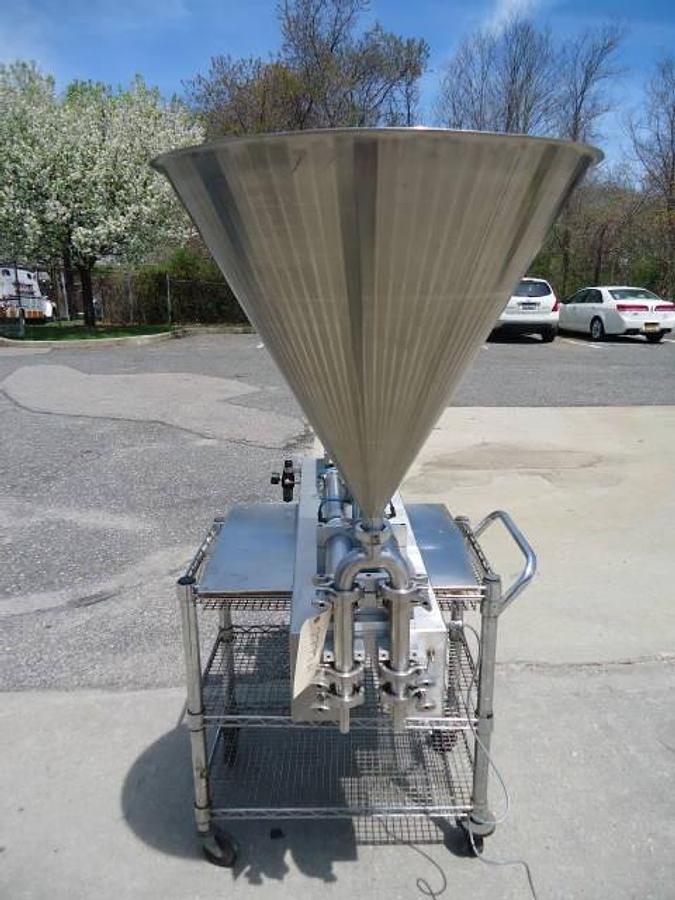 Used Ron Ungar Twin Piston Filler, Air Operated