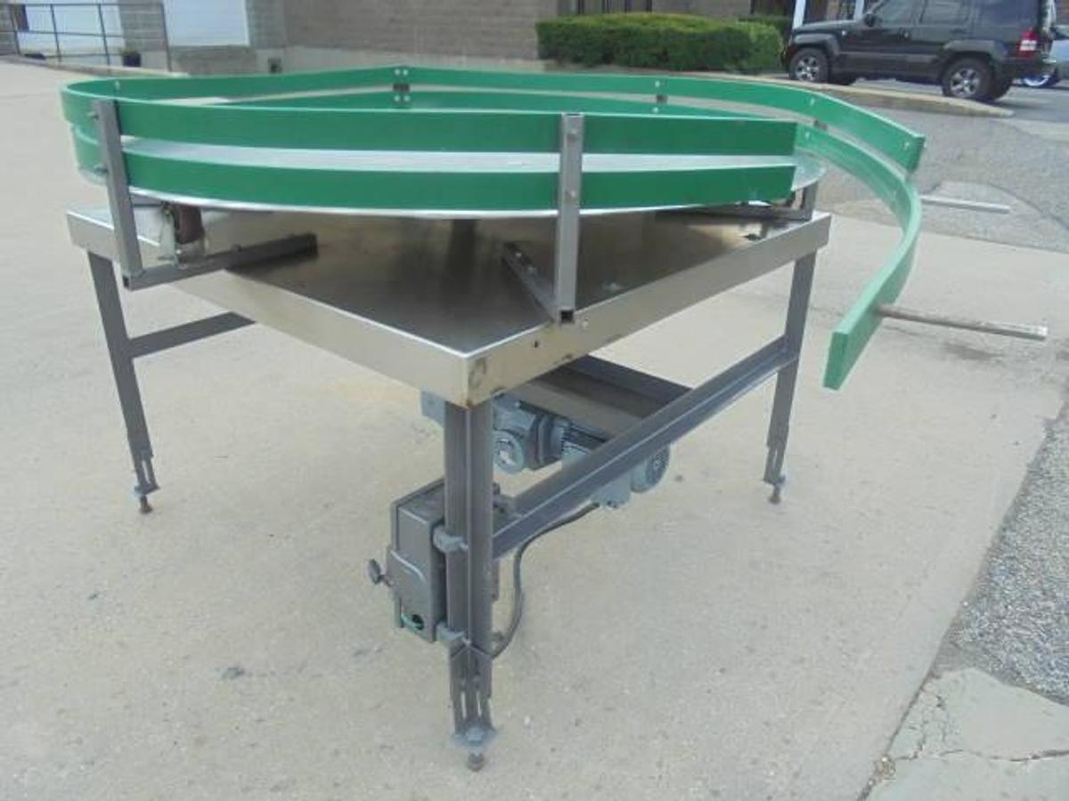 Used 60 In. Diameter Rotary Unscrambling/Accumulating Table