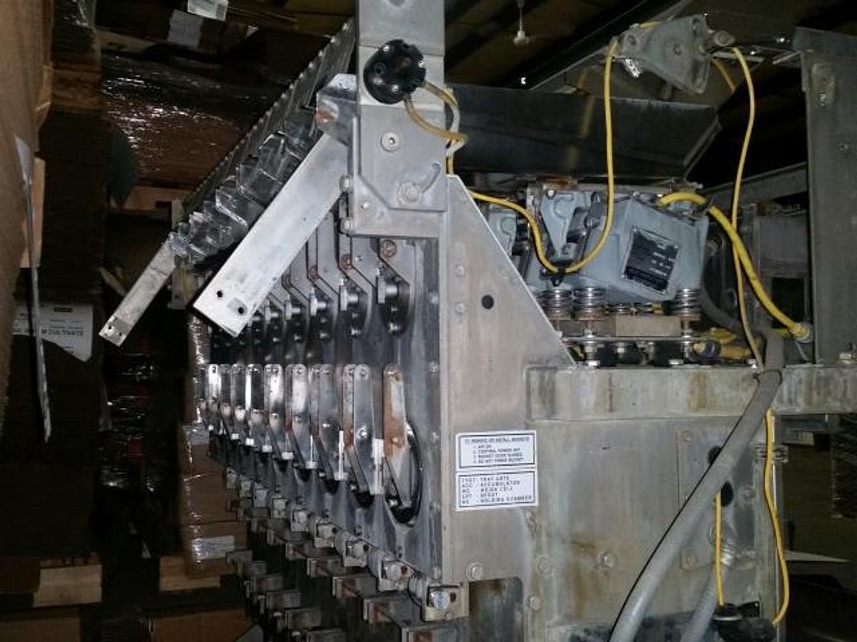Used Triangle Vertical Bagger With Scales, Frozen Products