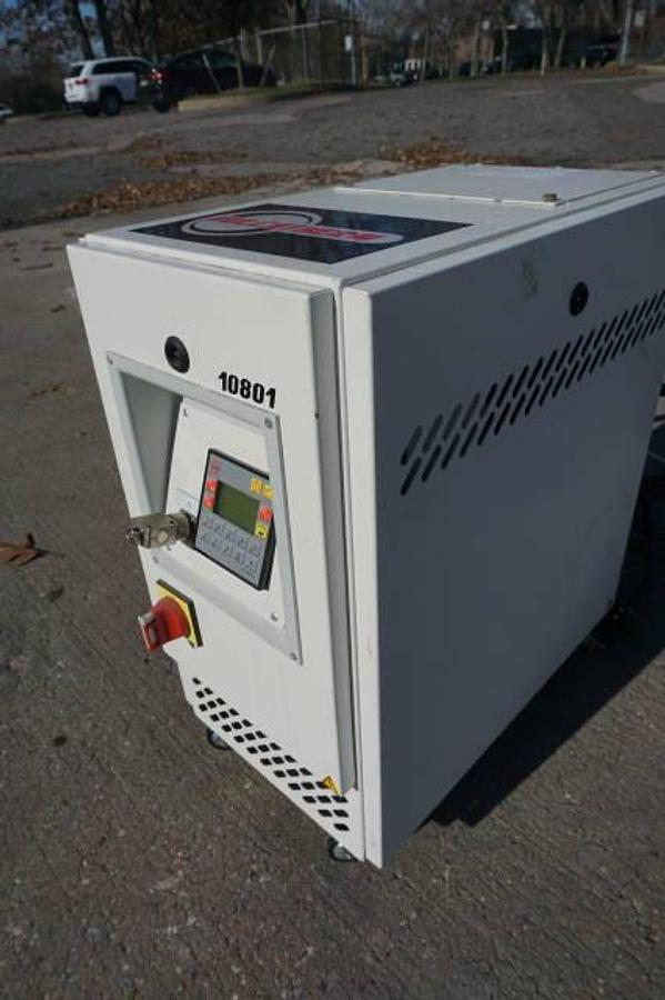 Used Vulcatherm Temperature Control Unit