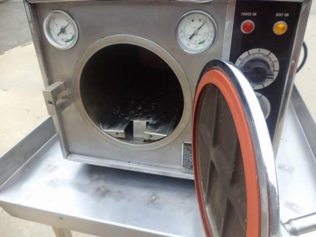 Used Omni-Clave OCM Lab Sterilizer/Autoclave, 115 Volt
