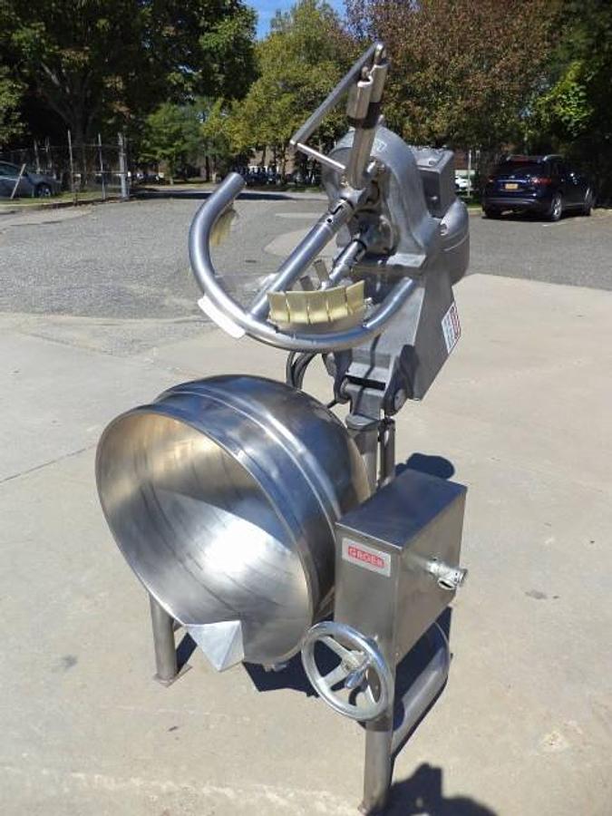 Used 20 Gallon Groen Twin Action 316 Stainless Steel Tilt Kettle, 100 PSI Jacket