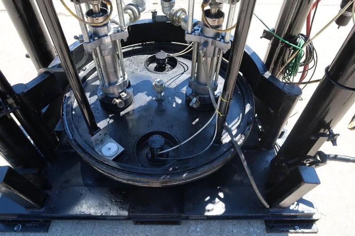 Used Graco Uni-Drum Bulk Supply System