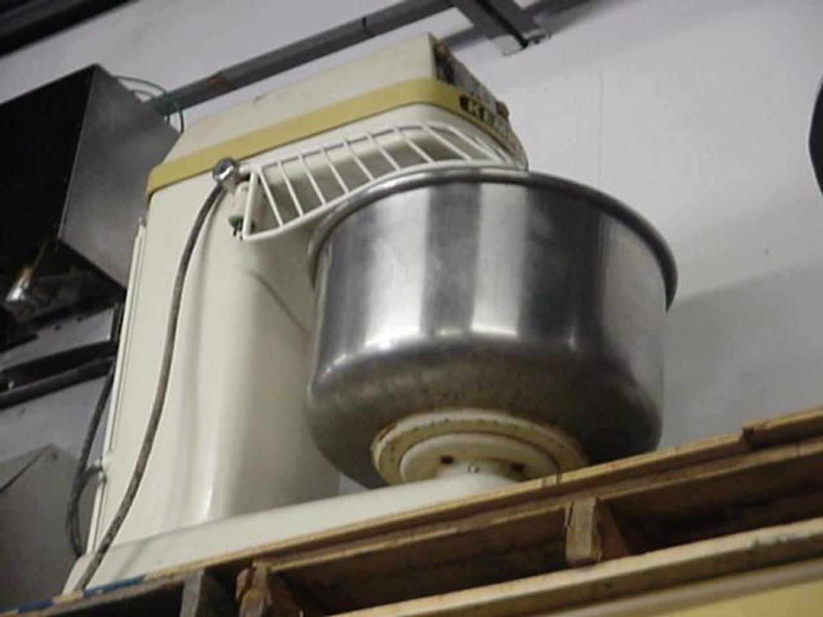 Used Kemper Spiral Dough Mixer, 30″ Diameter Bowl