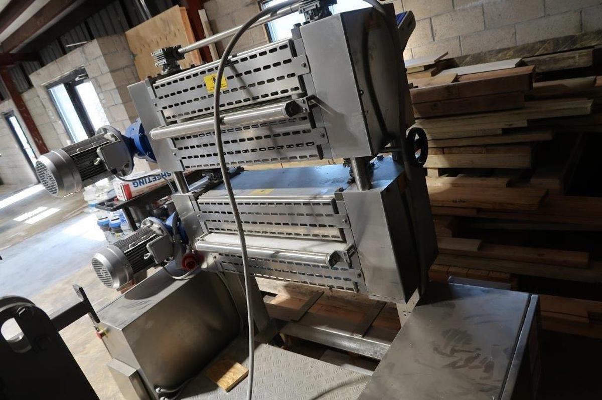 Used Dominioni RV540 Finishing Machine