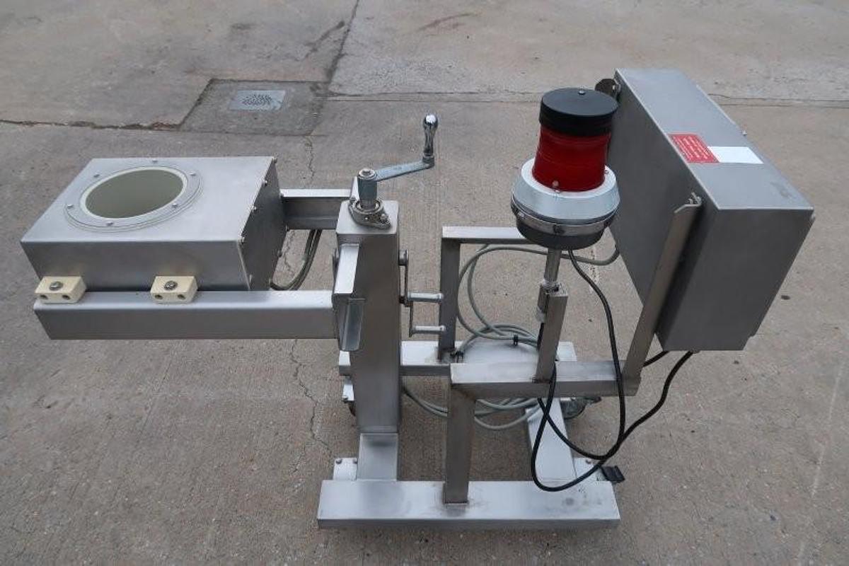 Used Safeline Stainless Steel Pipeline Metal Detector