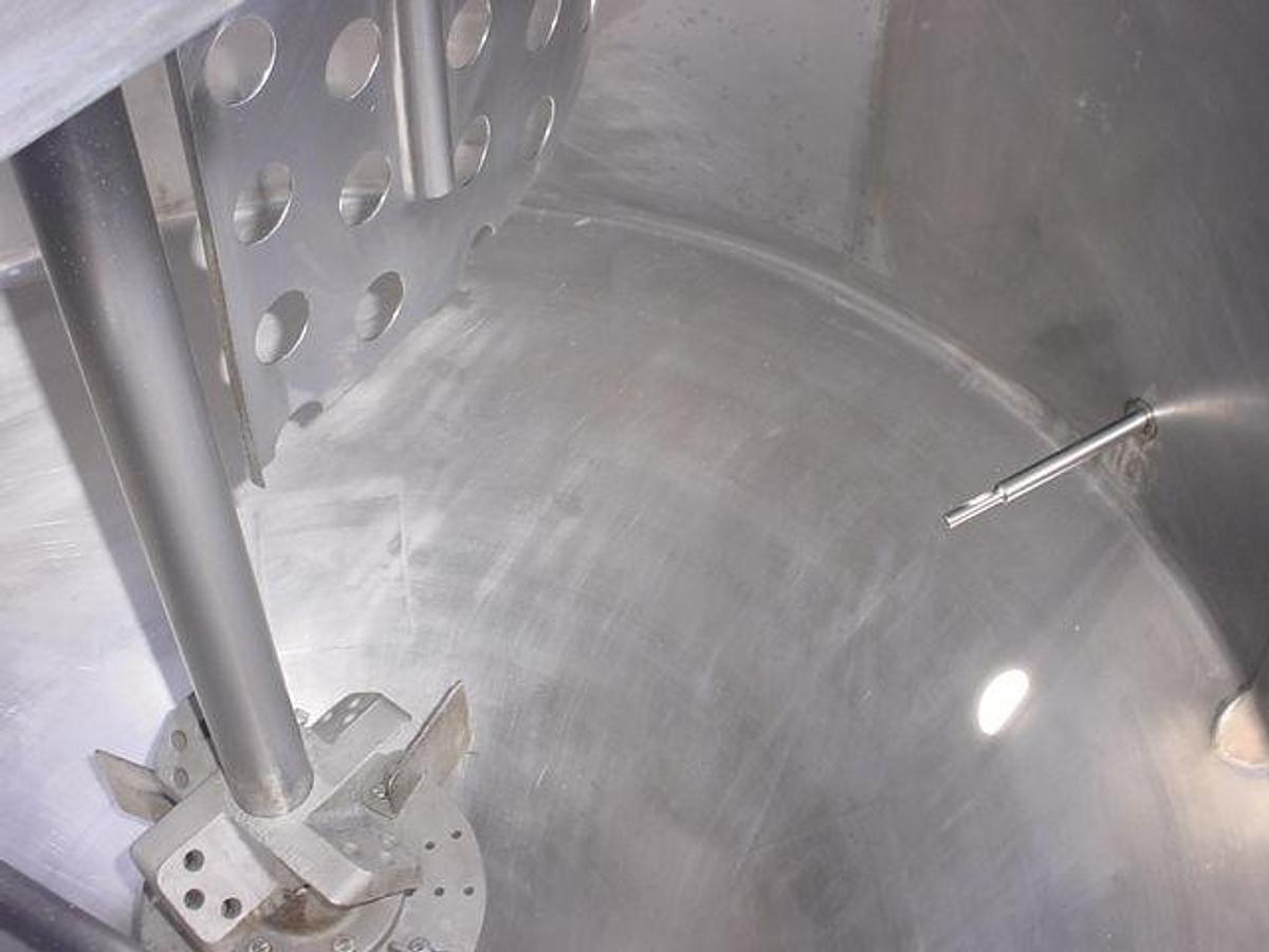 Used 800 Gallon Ss Vertical Mix Tank, 15 Hp Turbine
