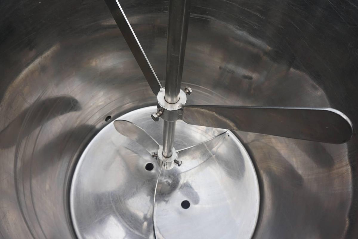 Used 30 Gallon SS Self-Contained Electric Jacketed Mix Tank/Kettle