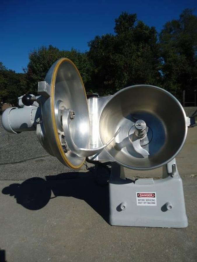 Used 40 Qt. Hobart Vcm-40e Cutter-Mixer