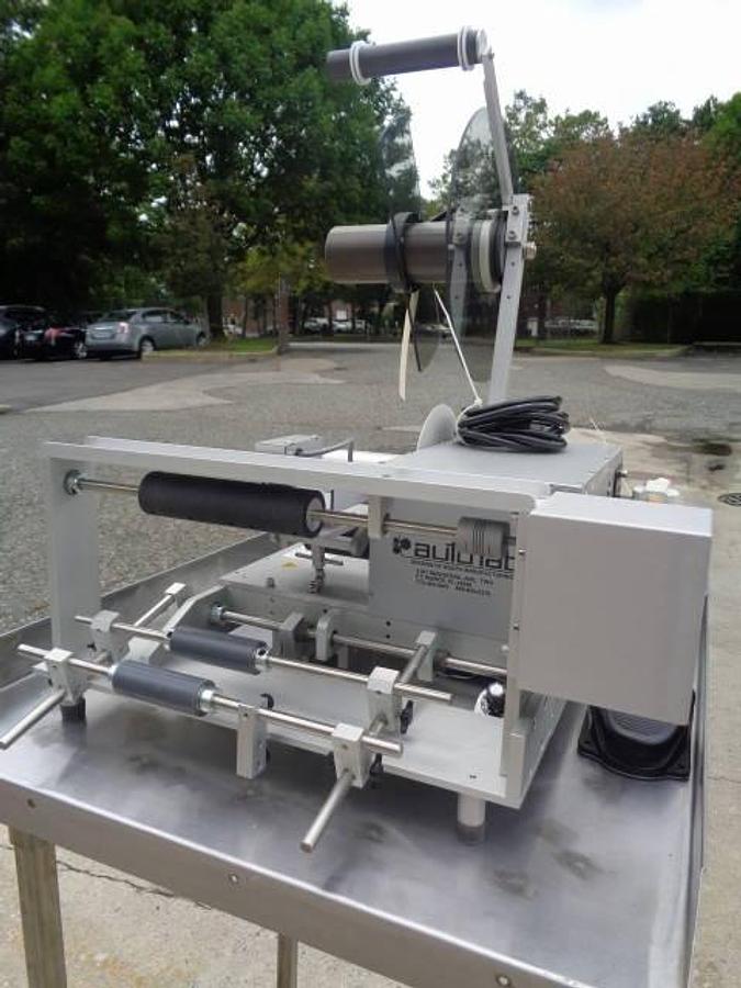 Used Autolabe 550 Spot/Wraparond Tabletop Pressure Sensitive Labeler
