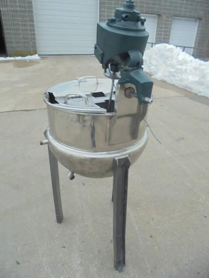 Used 30 Gallon Lee Stainless Steel Hemispherical Kettle, 40 PSI Jacket