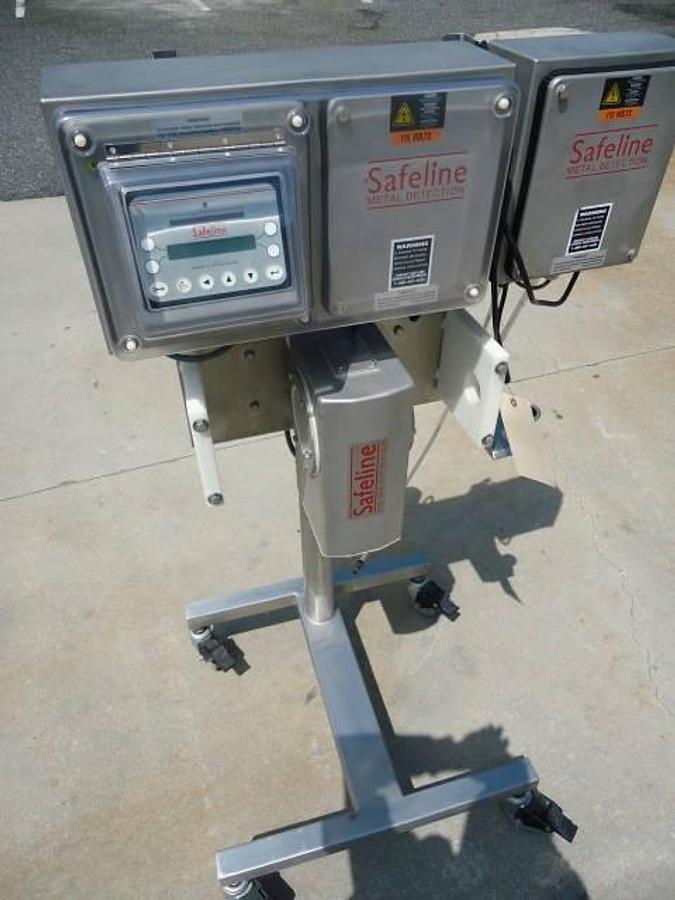 Used Safeline 4 In. Pipeline Metal Detector, Portable