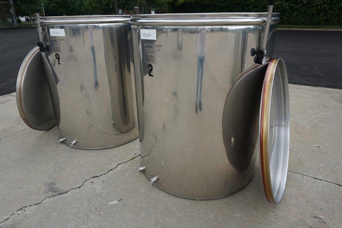 Used 264 Gallon L.A. Inox (Italy) Wine Tanks with Floating Lids (2)
