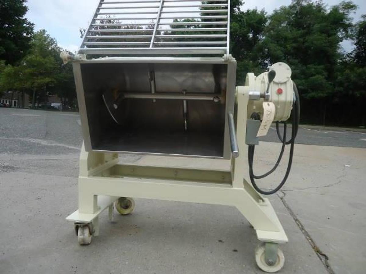 Used Toresani 50 Lb. Mixer, Tilt Discharge