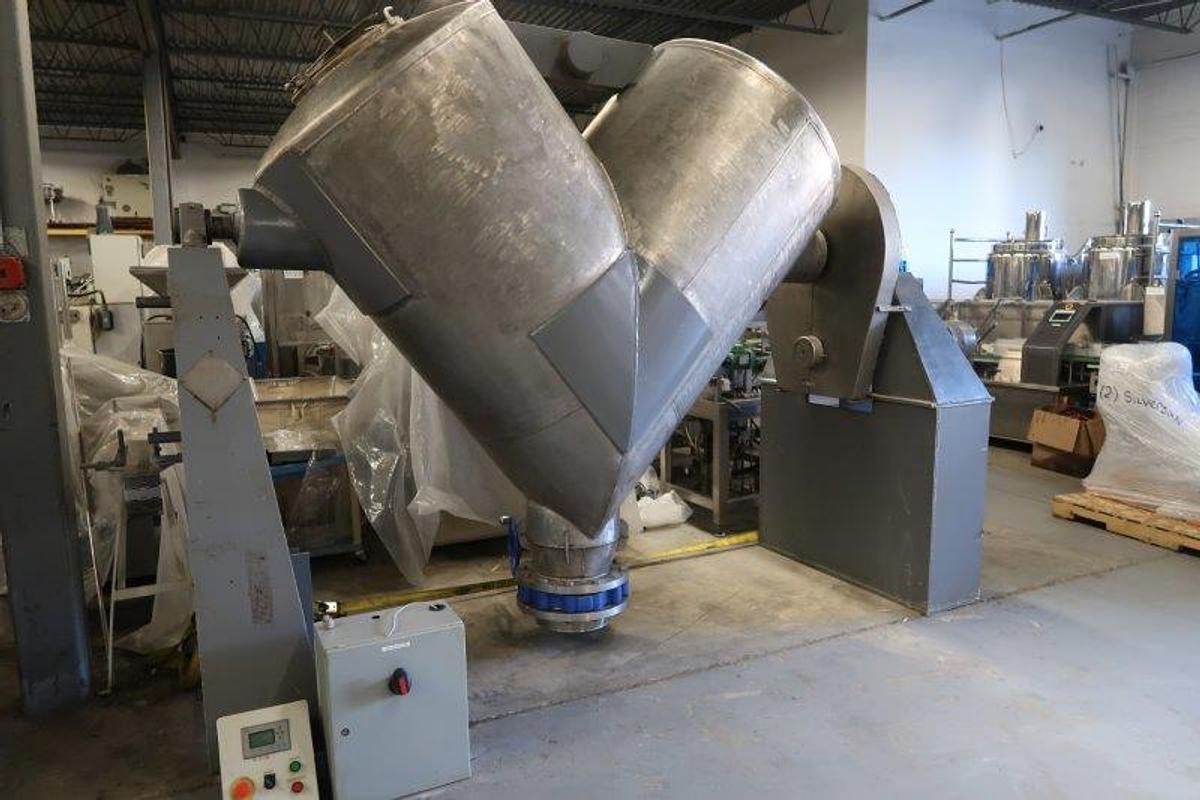 Used 50 CF Patterson Kelley SS Twin Shell V Blender, 55 LB/CF