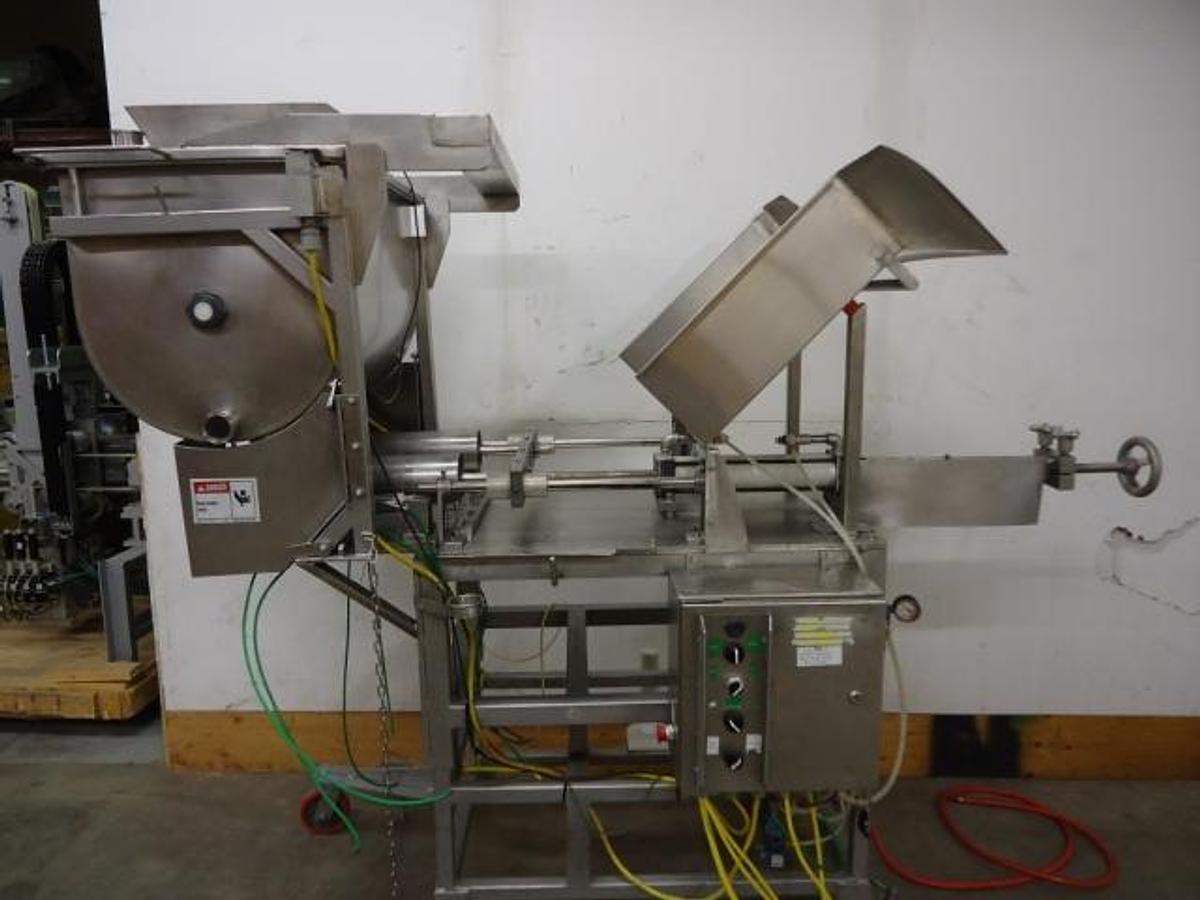 Used Simplex V-300 Automatic Piston Filler, Agitated  Hopper