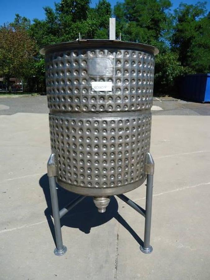 Used 225 Gallon Willflow Stainless Steel Dimple Jacket Tank, 50 PSI Jacket