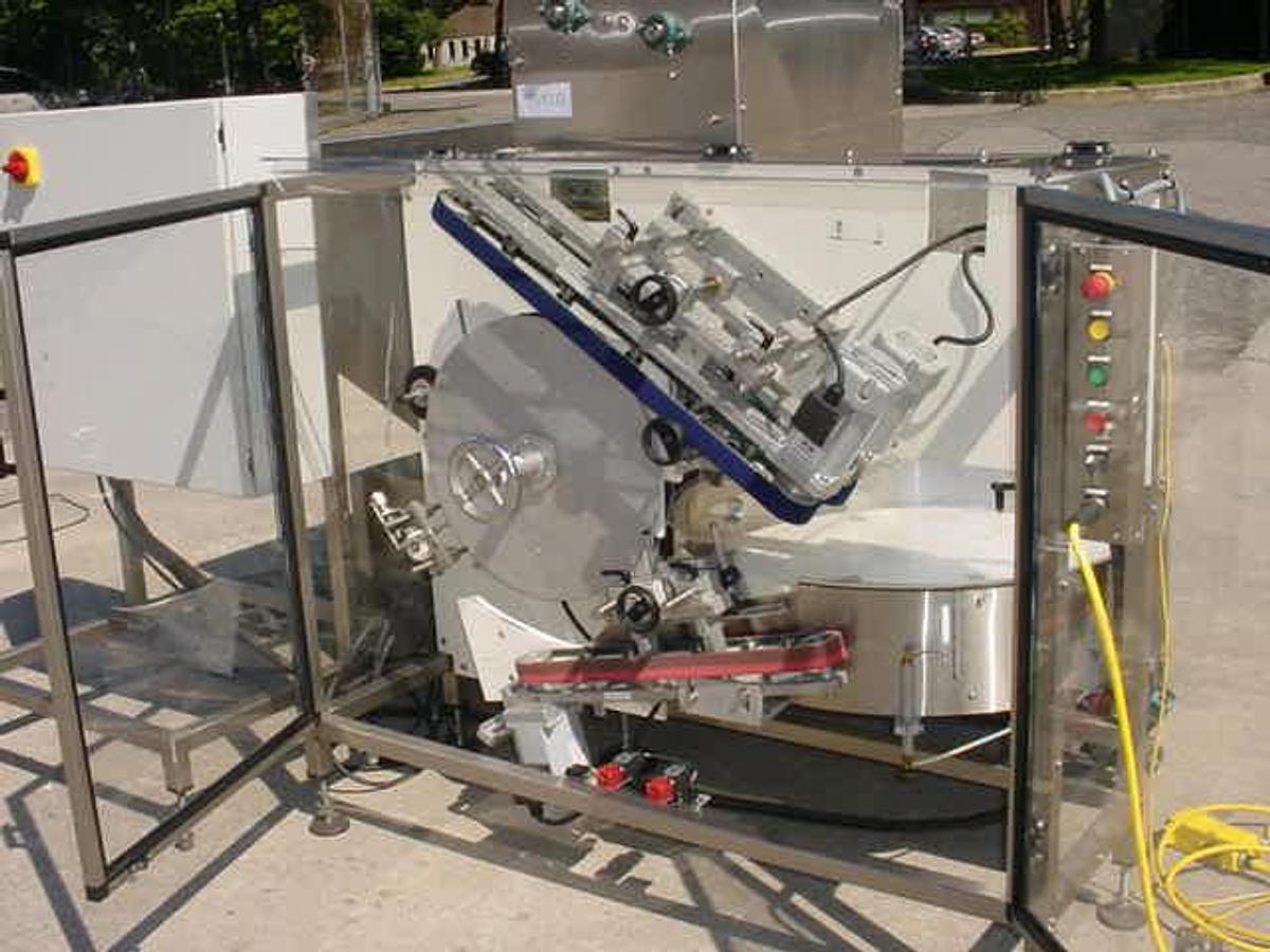 Used New England Machinery Nehhlpe-36 Plastic Bottle Unscrambler