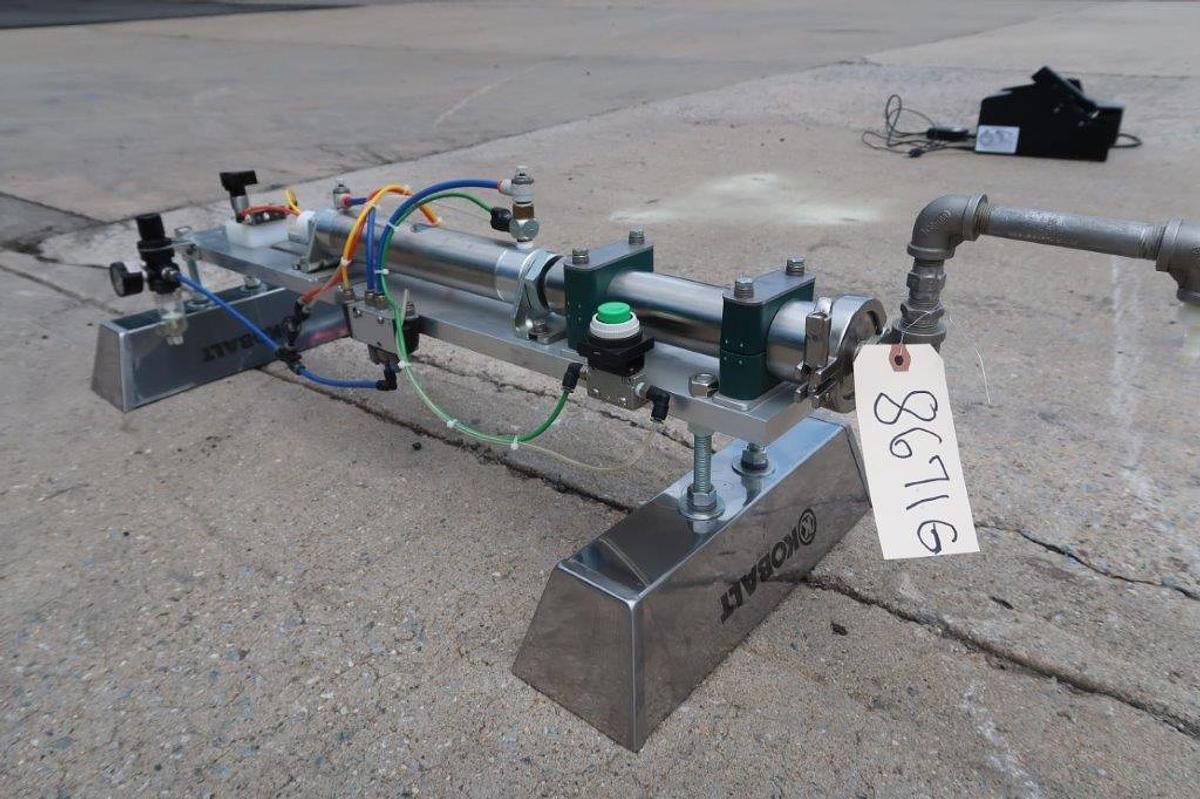 Used Geyer Tabletop Single Piston Filling Machine, Air Operated
