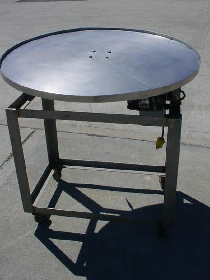 Used 32″ Diameter Rotary Unscrambling/Accumulating Table