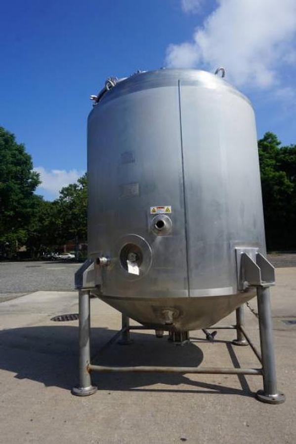 Used 900 Gallon APV Crepaco Stainless Jacketed Pressure Tank, Cone Bottom