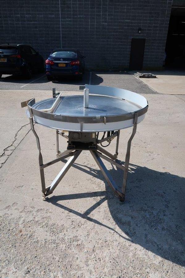 Used 48 In. Diameter Rotary Unscrambling/Accumulating Table 3/60/208-230/460 Volt