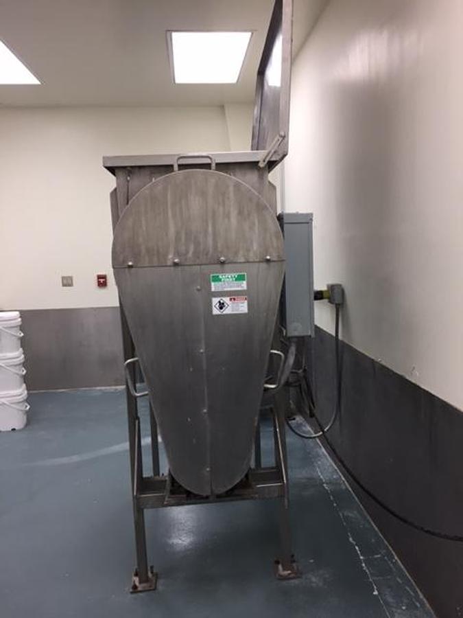 Used 15 Cu.Ft. Aaron Stainless Steel Ribbon Blender, Center Bottom Discharge