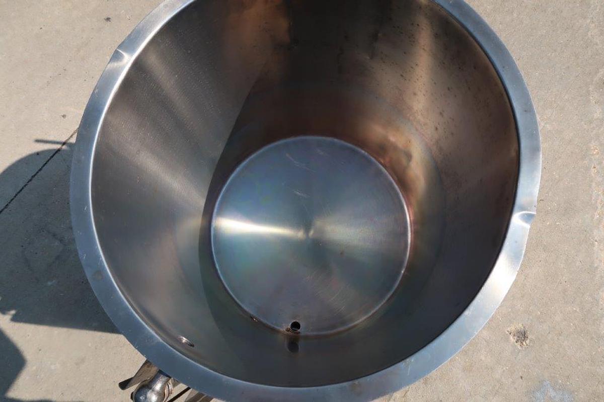 Used 25 Gallon Stainless Steel Portable Tank, Agitator Mount