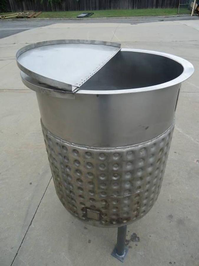 Used 100 Gallon Willflow Stainless Steel Dimple Jacketed Tank, 85 PSI