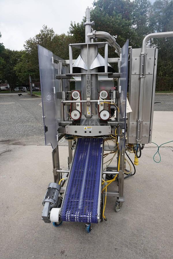Used TUCS TEVFF-10S Stainless Form/Fill/Seal, Piston Fill