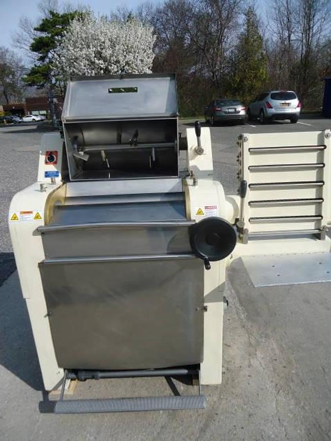 Used Saima 600 Mm (24 In.) Sheeter With Mixer And Assorted Dies